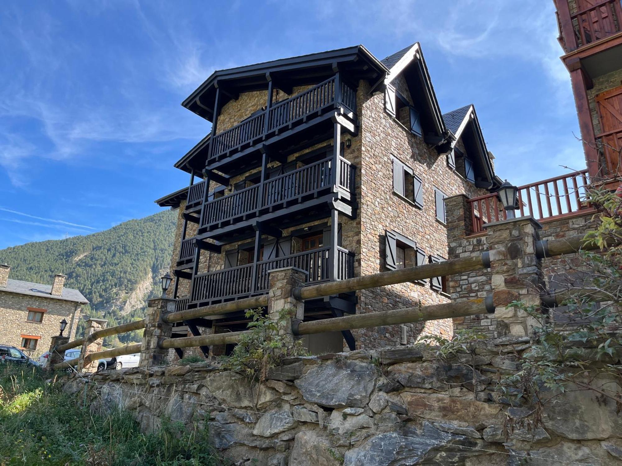 Cases De Canillo-casa Sant Joan De Caselles Hut1-7955